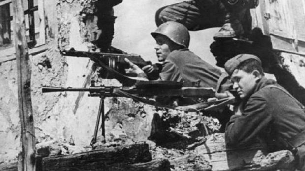 Vojáci Rudé armády během druhé světové války (ilustrační foto)