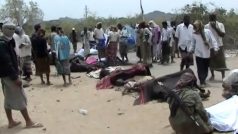 Po výbuchu munice v Jemenu zahynulo přes sto lidí