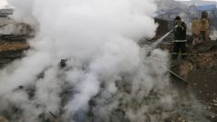 U města Čita v Zabajkalsku plameny podle médií ohrožují raketový a dělostřelecký objekt armády