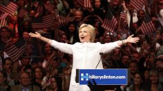 Hilary Clintonová oslavila praktické zabezpečení nominace v Brooklynu