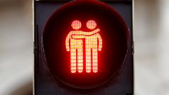 Semafory v rakouské Vídni znázorňují homosexuální páry. Ilustrační foto.