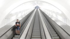 Nové eskalátory ve stanici metra B Anděl
