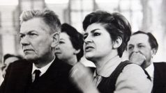 Kamila Moučková s Josefem Smrkovským, populárním čelným politikem ze rpna 1968