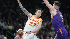 Vít Krejčí v dresu Atlanta Hawks