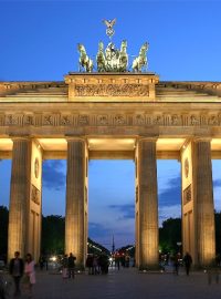 Thomas Wolf: Braniborská brána v Berlíně