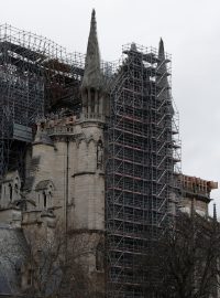 V Katedrále Notre-Dame se letos v důsledku požáru žádná mše nekonala. Stalo se tak poprvé od roku 1803.