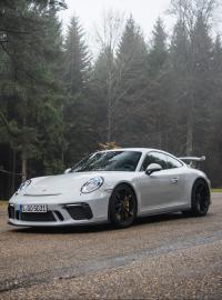 Porsche 911 a jeho nejnovější verze