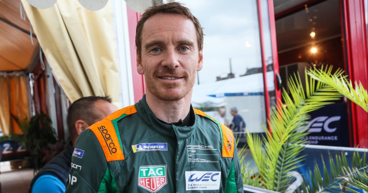 Schauspieler Fassbender erwartet sein Debüt bei den 24 Stunden von Le Mans.  „Es ist aufregend und beängstigend zugleich“, sagt iROZHLAS