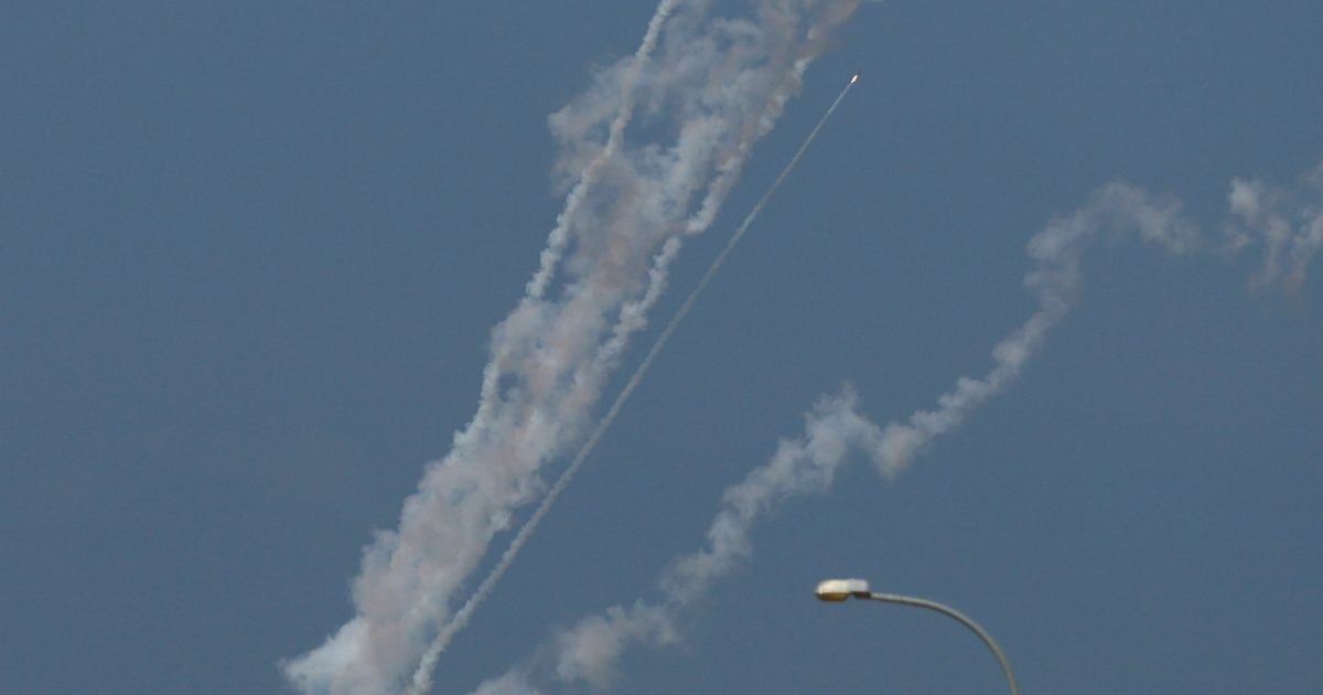 ONLINE: Izrael v noci vystřelil rakety směrem k Damašku, hlásí Sýrie. Většinu se podařilo sestřelit