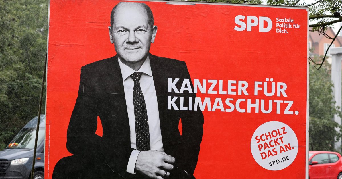 Nach der inneren Krise waren die deutschen Sozialdemokraten auf dem Weg nach oben.  Er profitiert von den Fehlern des Gegners und der „höflichen Ruhe“ Scholz |  iROZHLAS