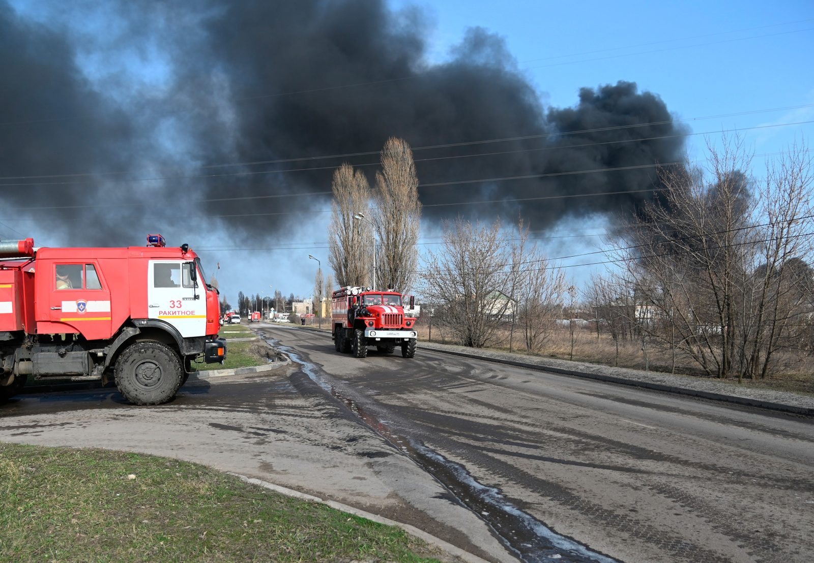 Ruským Belgorodem otřásla série explozí. Podle gubernátora oblasti jsou tři mrtví a čtyři zranění