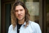 Nevydržím jen sedět na zadku, potřebuju si jít za svým a makat na řemesle, říká hudebník Marcell
