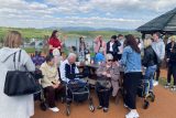 Klienti Domova pro seniory v Meziboří chtěli vidět jezero Most