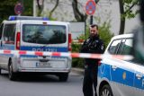 Německá policie před berlínskou nemocnicí postřelila 27letého ozbrojeného muže.