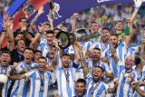 Argentina obhájila titul na Copa América, zápas s Kolumbií rozhodl v prodloužení Martínez