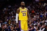Basketbalista LeBron James si přivlastnil další rekord. V NBA proměnil již 15 842 střel z pole