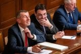 Teď máme prázdnou kasu, k programu Nová zelená úsporám se ale vláda vrátí, oznámil Babiš
