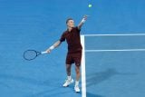 Lehečka se na turnaji v Dubaji probojoval do čtvrtfinále. V něm narazí na loňského finalistu