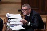 Koalice svolala kvůli Babišovi mimořádnou schůzi Sněmovny. ‚Prohloubil dno,‘ řekla Pekarová Adamová
