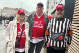 Fanoušci Dánska, včetně Piera v dresu rozhodčího, na hokejovém mistrovství světa