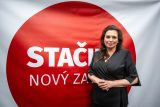 Jana Bobošíková na tiskové konferenci k představení lídrů kandidátek a programu hnutí Stačilo! pro sněmovní volby 2025