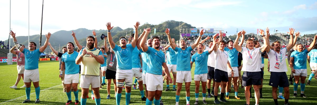 Ragbisté Uruguaye oslavují historické vítězství nad Fidži