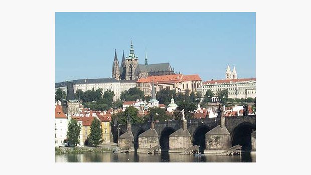 Karlův most a Pražský hrad