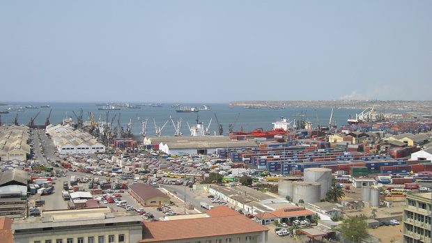 Hlavní město Luanda - ekonomické centrum Angoly