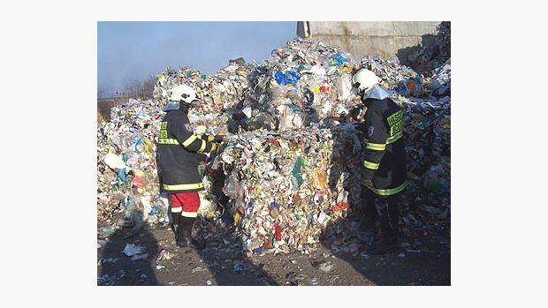 Dobrovolní hasiči z Libčevsi na skládce nelegálního odpadu