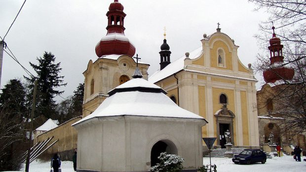 Kostel sv. Anny a kaple v Sudějově