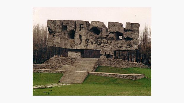 Majdanek - památník