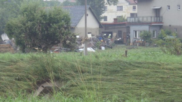 Odstraňování povodňových škod v Jeseníku nad Odrou