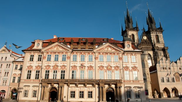 Palác Kinských, Staroměstské náměstí, Kostel P. Marie před Týnem, Praha 1
