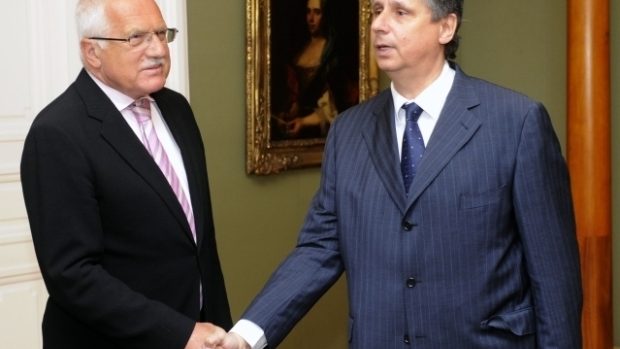 Prezident Václav Klaus a premiér Jan Fischer