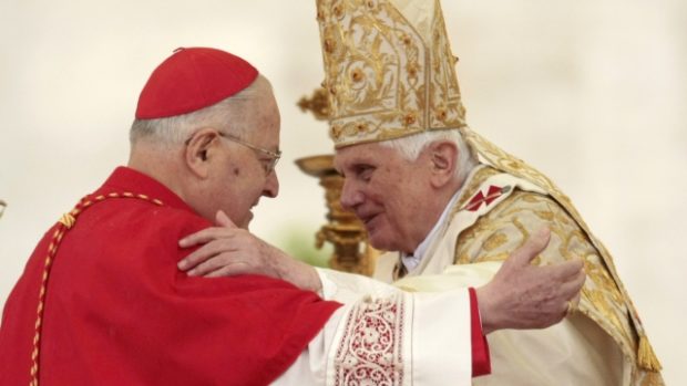 Kardinál Angelo Sodano a papež Benedikt XVI.