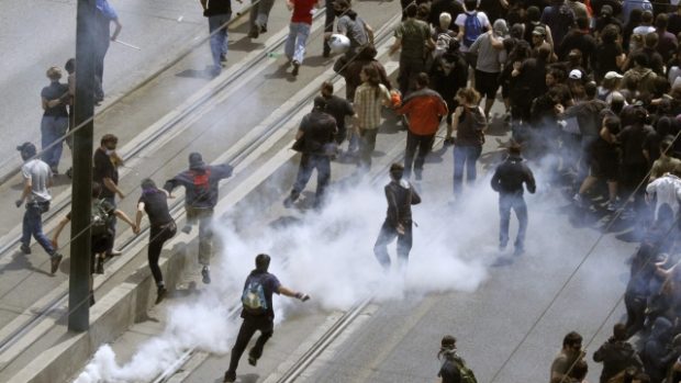 Protesty v Athénách. Řecko