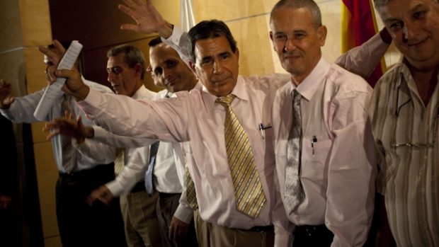 Skupina prvních kubánských disidentů, která dorazila po propuštění do Španělska