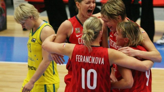 Vítěznou radost z utkání proti Austrálii si basketbalistky chtějí zopakovat i po Bělorusku