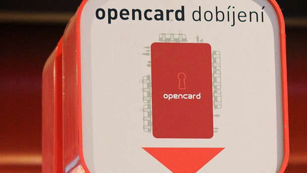 Dřívější ukazatel na dobíjení Opencard.