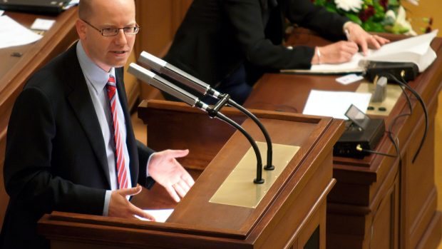 Bohuslav Sobotka (ČSSD) kritizuje vládu