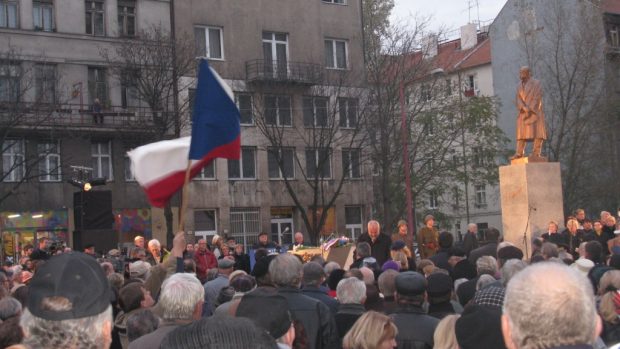 Odhalení Masarykovy sochy v Bratislavě