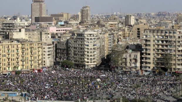 Nepokoje v Egyptě Káhiru čeká stávka_3.jpg