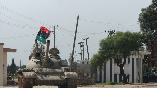 Libye - tank povstalců