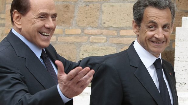 Francouzský prezident Nicolas Sarkozy a italský premiér Silvio Berlusconi