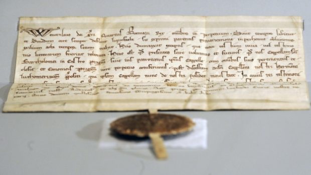 Listina krále Václava I. pro kostel a kanovníky na Pražském hradě z roku 1250