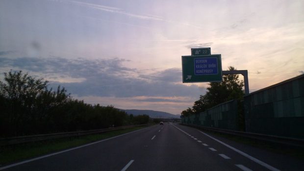 Dálnice D5 - sjezd na Beroun (Exit 22)