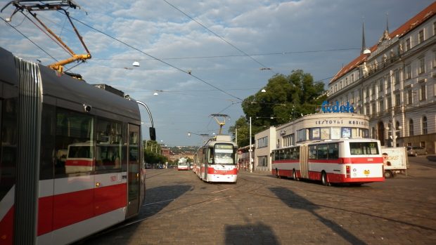 Hromadná doprava v Brně ráno vyjela