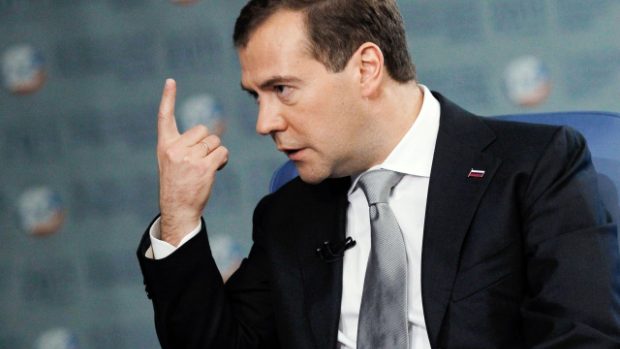 Dmitrij Medveděv na summitu v Petrohradě