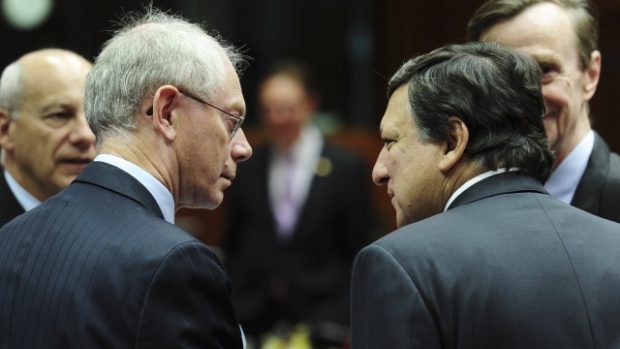 Unijní prezident Herman Van Rompuy a šéf Evropské komise Jose Barroso