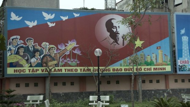 Propaganda na bilboardech ve Vietnamu